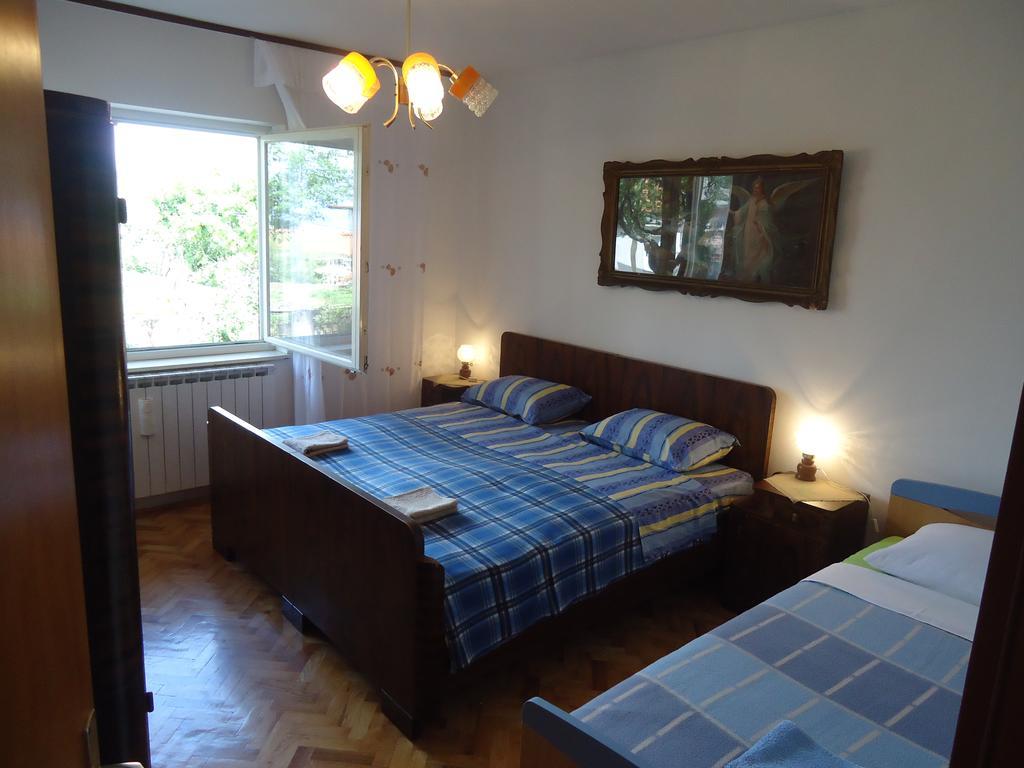 Apartamento Apartman Lipa Senj  Exterior foto
